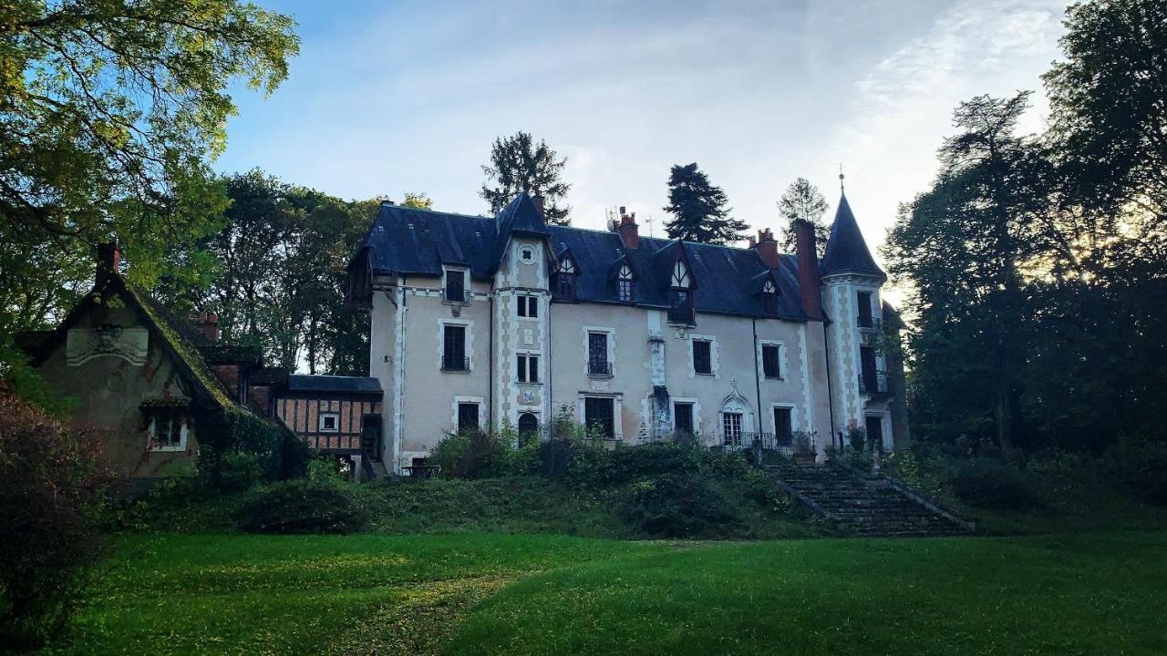 Parc De Lesseps Panzió Meunet-Planches Kültér fotó